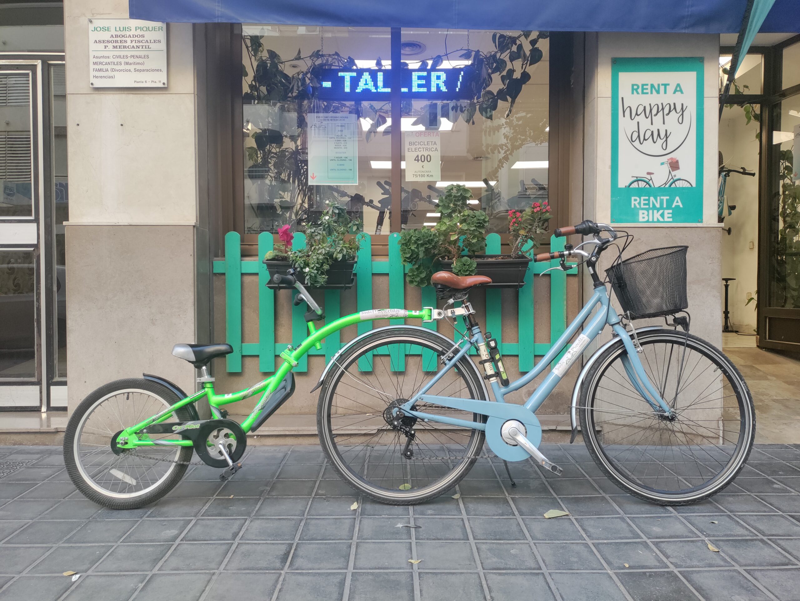 alquiler de bicicletas en valencia - entrada de santa marcelita