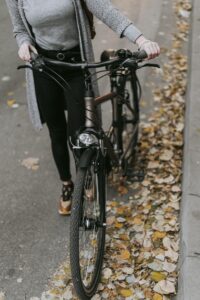 Alquiler bicicletas Valencia -hojas